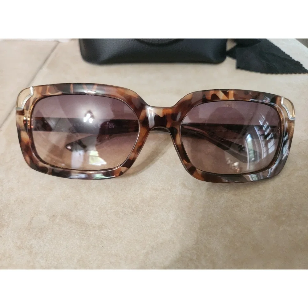 GUESS Women's Sunglasses GU7841 56B Shiny Havana Tortoise Brown Gradient 59mm